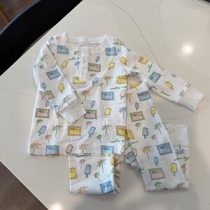 Roller Rabbit White Pajamas “endless summer” print